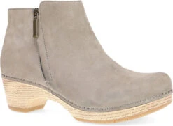 Dansko Lizanne -Englins Fine Footwear dansko womens lizanne taupe milled nubuck 2217151400 32330.1729190377