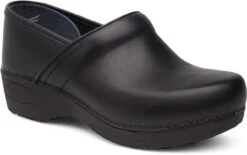 Dansko XP 2.0 -Englins Fine Footwear dansko womens xp 2 black pull up leather 3950100202 29694.1729257445