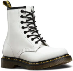 Dr. Martens Women's 1460 Smooth 5 Dr. Martens Women's 1460 Smooth -Englins Fine Footwear dr martens unisex 1460 smooth white r11821100 38222.1638027619