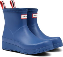 Hunter Women's Original Play Short Rain Boot 6 Hunter Women's Original Play Short Rain Boot -Englins Fine Footwear hunter womens original play short peak blue wfs2020rma pkb 83107.1574738902