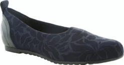 Munro Iriana -Englins Fine Footwear munro womens iriana navy stretch floral m183397 49682.1539733723