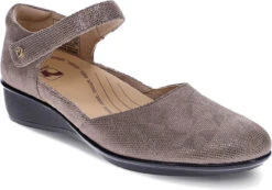 Revere Women's Osaka 7 Revere Women's Osaka -Englins Fine Footwear revere womens osaka champagne angle 33osakcan 57668.1724373580