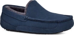 UGG Men's Ascot -Englins Fine Footwear ugg mens ascot deep ocean 1101110 deoc 13836.1696284874