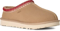 UGG Women's Tasman II 15 UGG Women's Tasman II -Englins Fine Footwear ugg womens tasman ii sand dark cherry 1174470 sddr 79447.1757008482